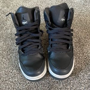 SOLD! Nike Jordan Flight size 7y SOLD!